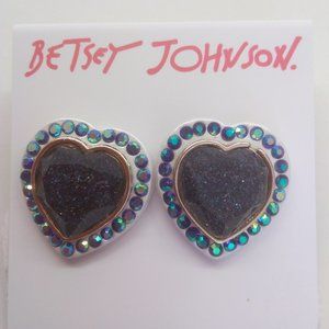 Betsey Johnson New Navy Heart Earrings
